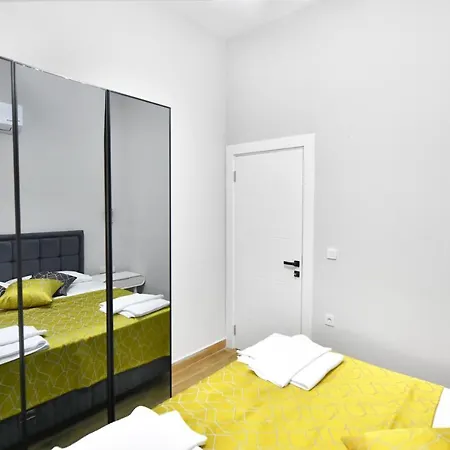 Aparthotel Red Moon