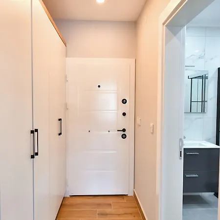 Apartmanhotel Red Moon 4*